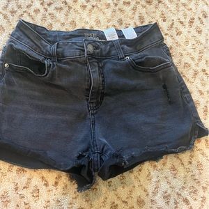 Shorts black